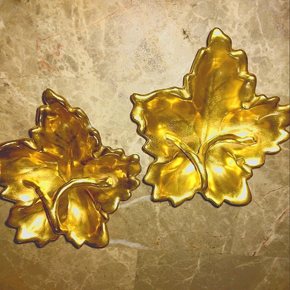 Vista Alegre Porcelain Gold Dish